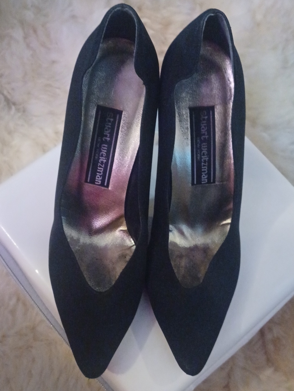 Stuart Weitzman Black Pointed Pumps with Gold Metal Crystal Star Heels  Sz.8